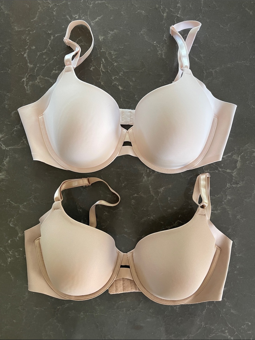 Warner’s Simply Perfect Underarm Smoothing Underwire Bras- 36C- NWOT